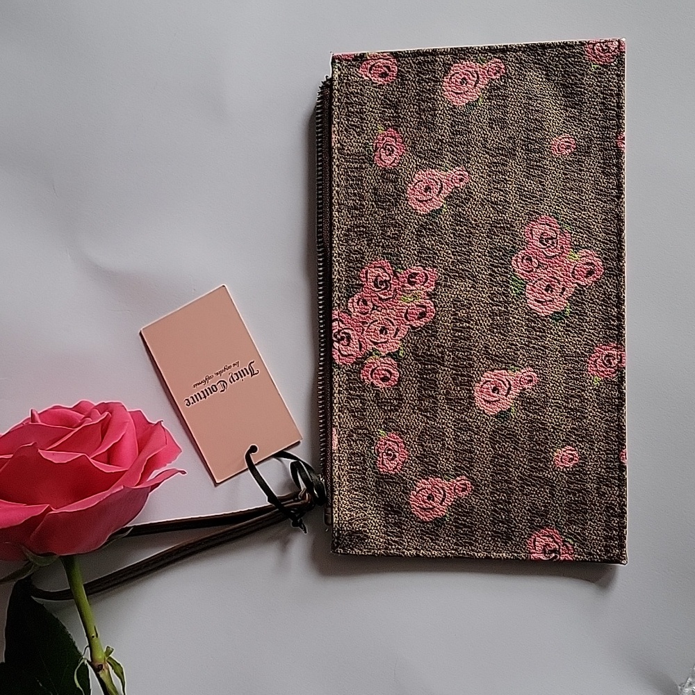 Juicy Couture Floral Brown Wristlet Wallet (NWT)